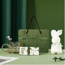 Подарочный чайный набор C2024 чашка+полотенце+ложка+чай+подарочная коробочка Transparent