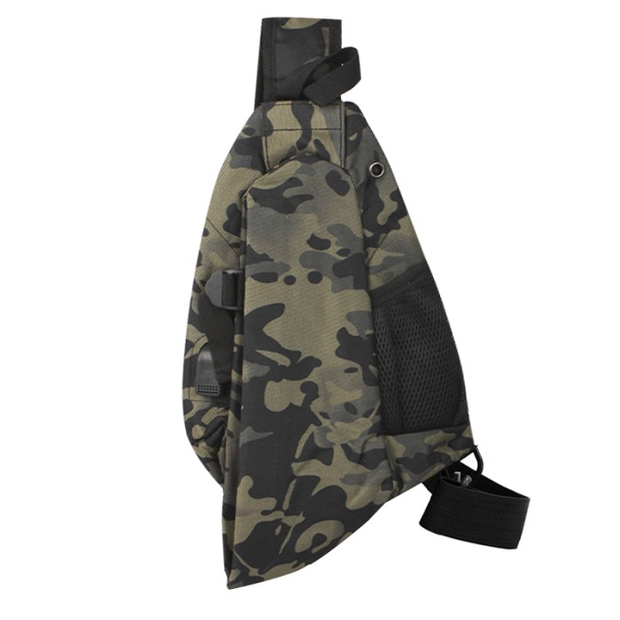Рюкзак на одно плечо 905 вместительная с USB портом водонепроницаемая Camouflage
