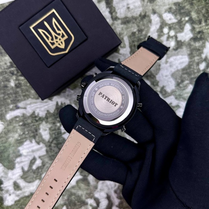 Patriot 017BKWT Тризуб золото Black-White