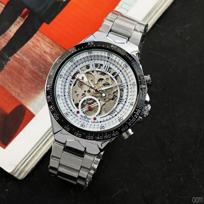 Winner 8067 Silver-Black-White Red Cristal