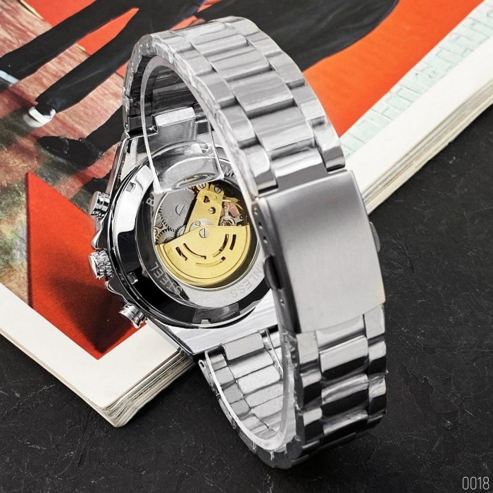 Winner 8067 Silver-Black-Gold Red