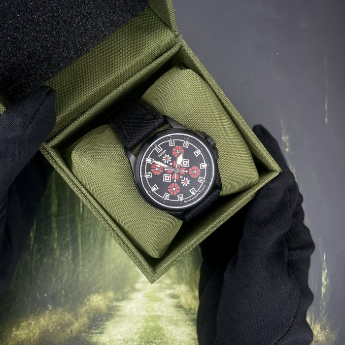 Awarder Embroidery Black-Red Black Battery 10ATM