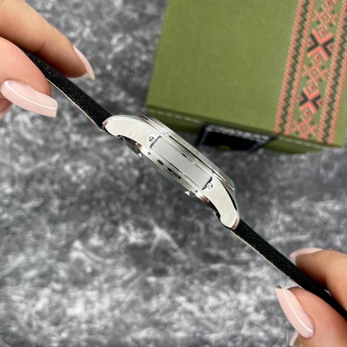 Awarder Embroidery Silver-Green Black Automatic 10ATM