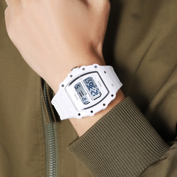 Наручний годинник Skmei 2296WT White – спортивний стиль