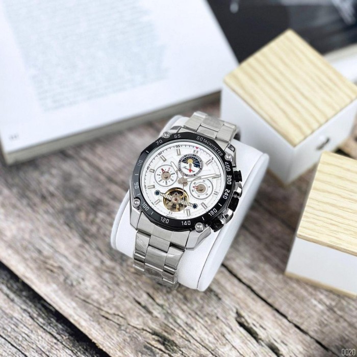 Годинник Forsining 6913: стиль і надійність