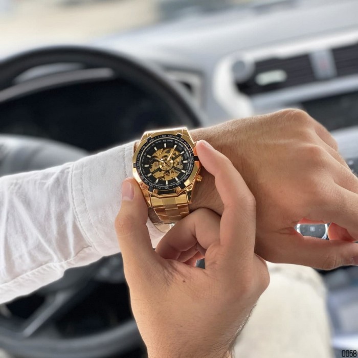 Годинник Forsining 8042 Gold-Black - елегантність і стиль