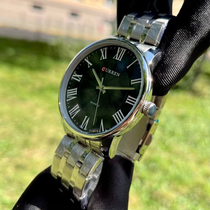 Годинник Curren 8422 Silver-Black - стиль та елегантність